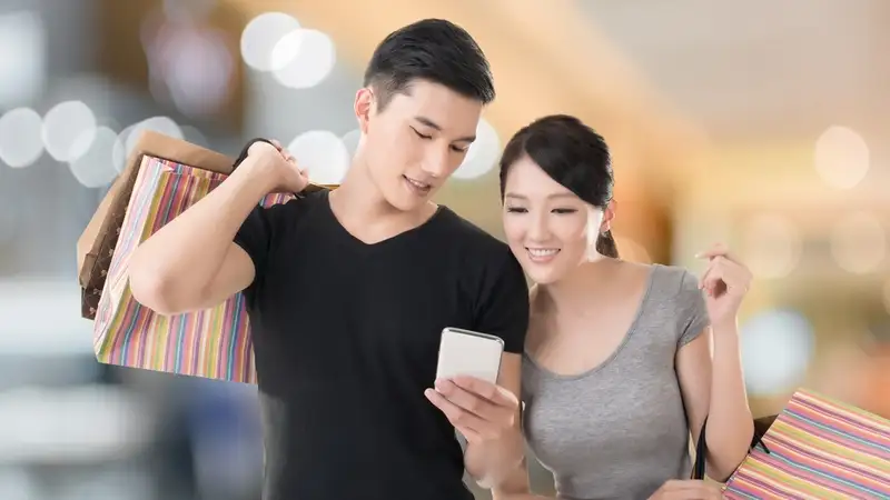 áo hoodie nữ màu đen
